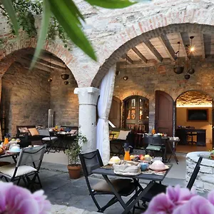  Affittacamere Suites&atelier